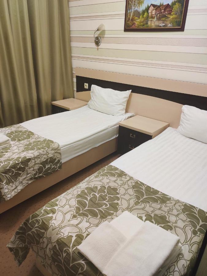 Hotel Voyage Harkov Kültér fotó