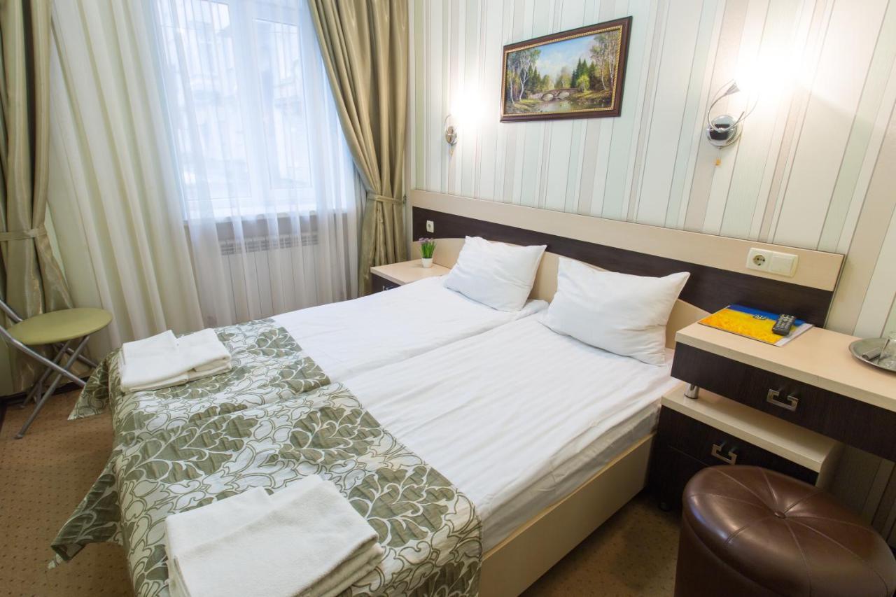 Hotel Voyage Harkov Kültér fotó